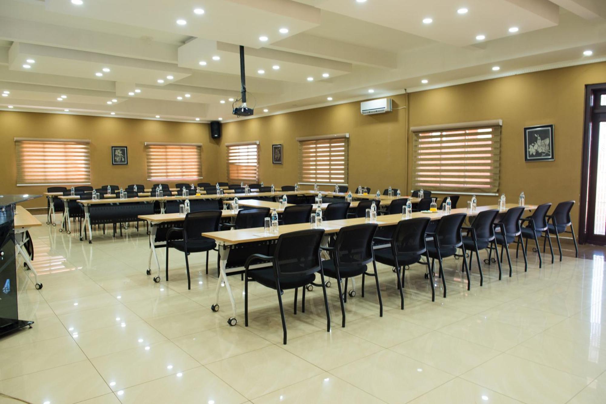 Crossroads Hotel Lilongwe Eksteriør billede