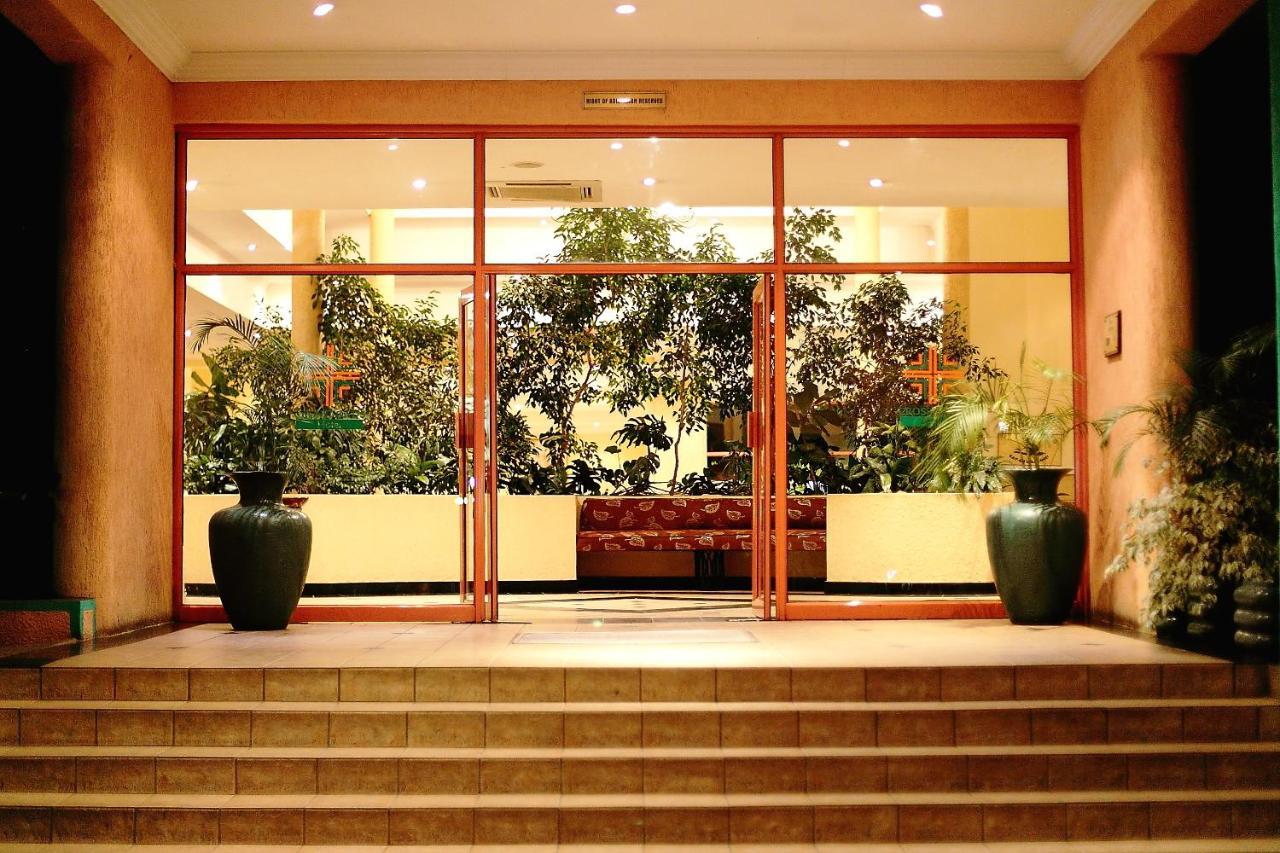 Crossroads Hotel Lilongwe Eksteriør billede
