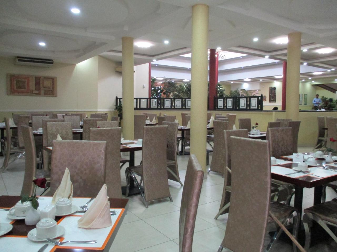 Crossroads Hotel Lilongwe Eksteriør billede