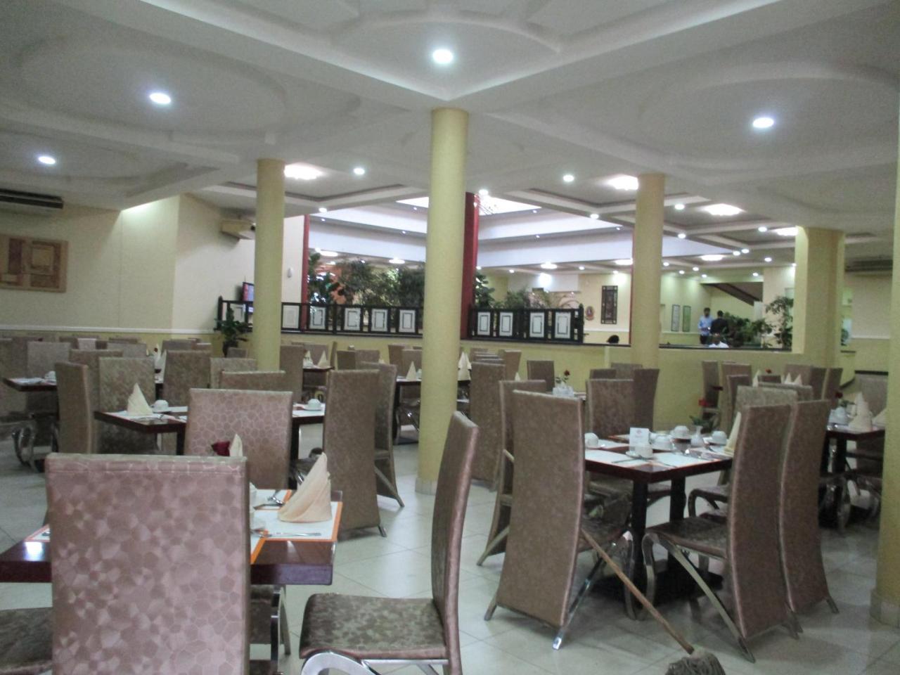 Crossroads Hotel Lilongwe Eksteriør billede